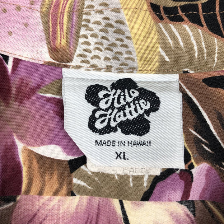 90'S Hilo Hattie all-over hibiscus pattern open-collar Hawaiian aloha shirt, boxy style, made in Hawaii, men's size XL. cotton brown type Vintage Second Hand