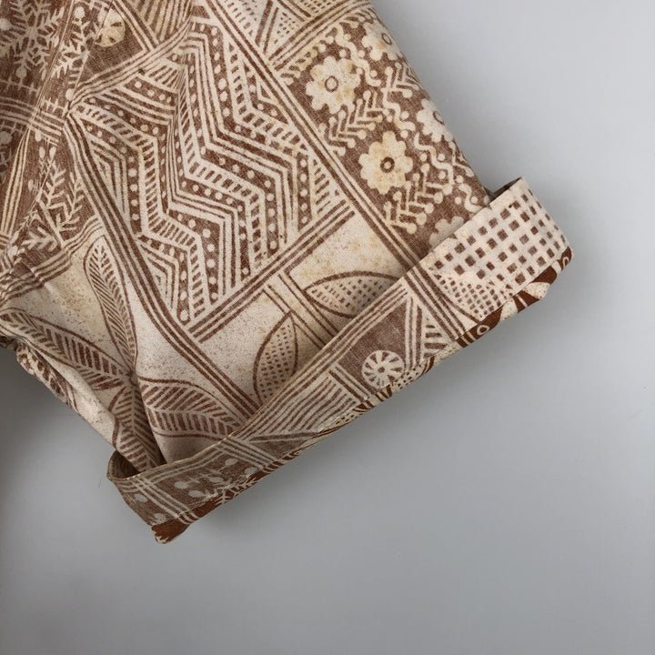 Sears all-over print Hawaiian Aloha shirt, boxy style, men's size S. unclear Beige type Vintage Second Hand