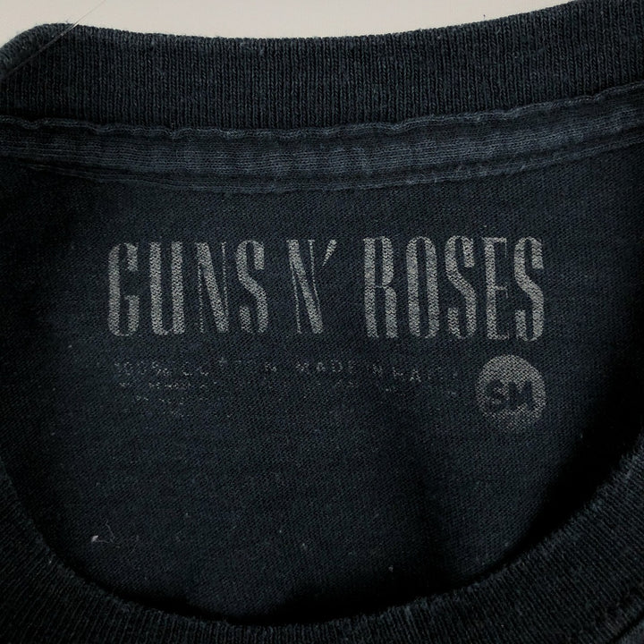 Guns N' Roses Skull Pattern Band T-Shirt (Men's Size S) cotton black type Vintage Second Hand