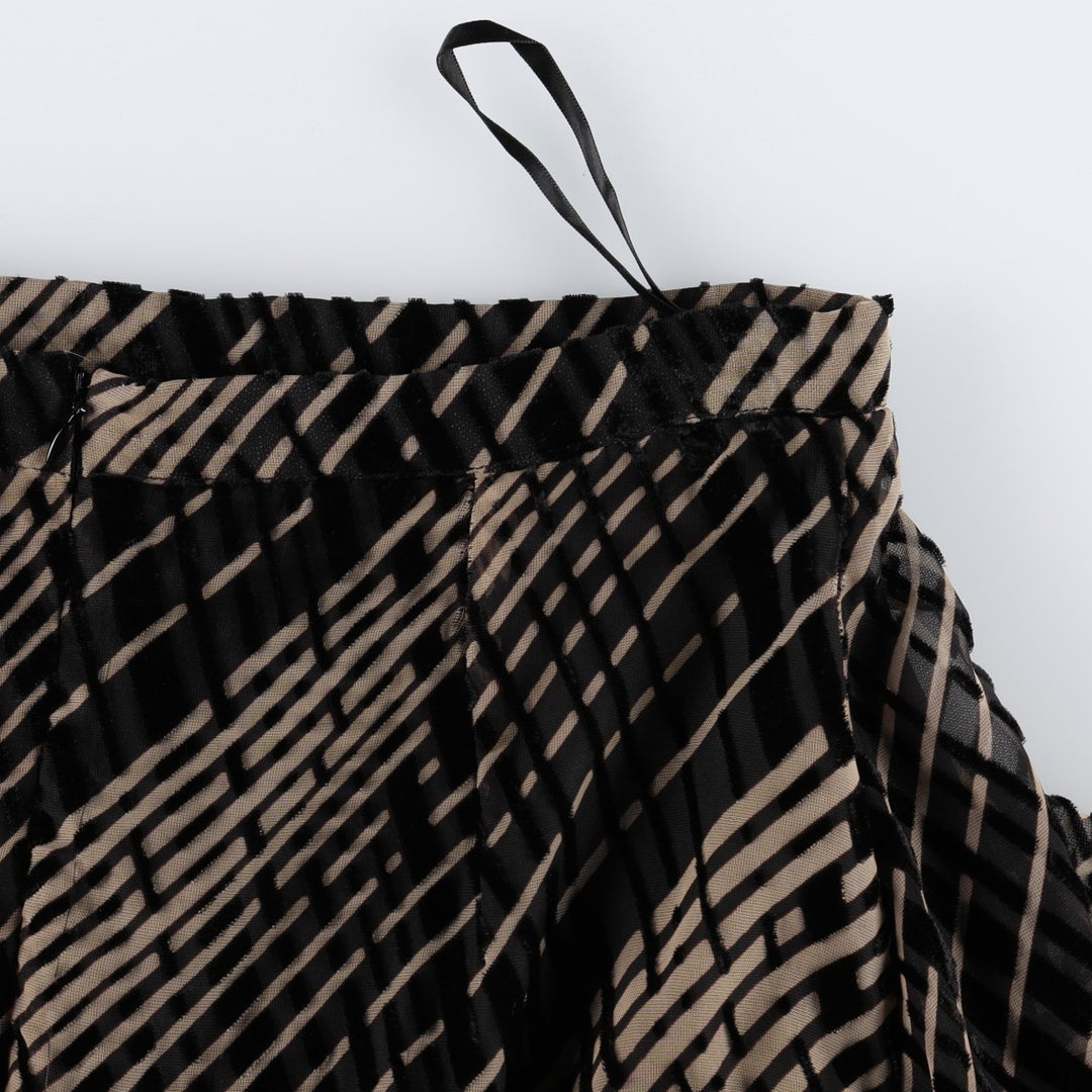 PASCAL Check Pattern Long Tiered Skirt (Women's Size S) others beige type brown Vintage Second Hand