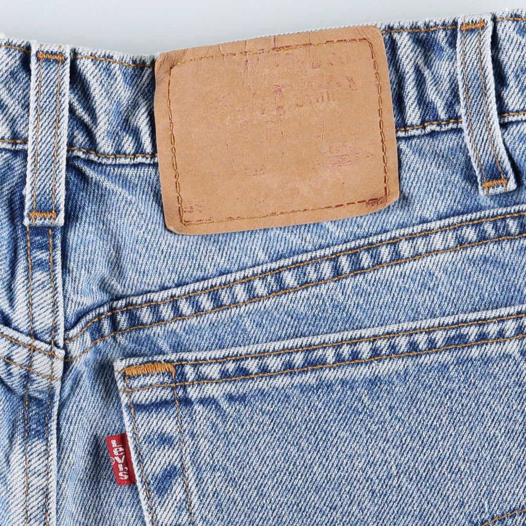 90'S Levi's 550 Relaxed Fit Denim Shorts, Made in USA, Women's Size L (W30 equivalent), Vintage cotton Blue type light blue Vintage Second Hand
