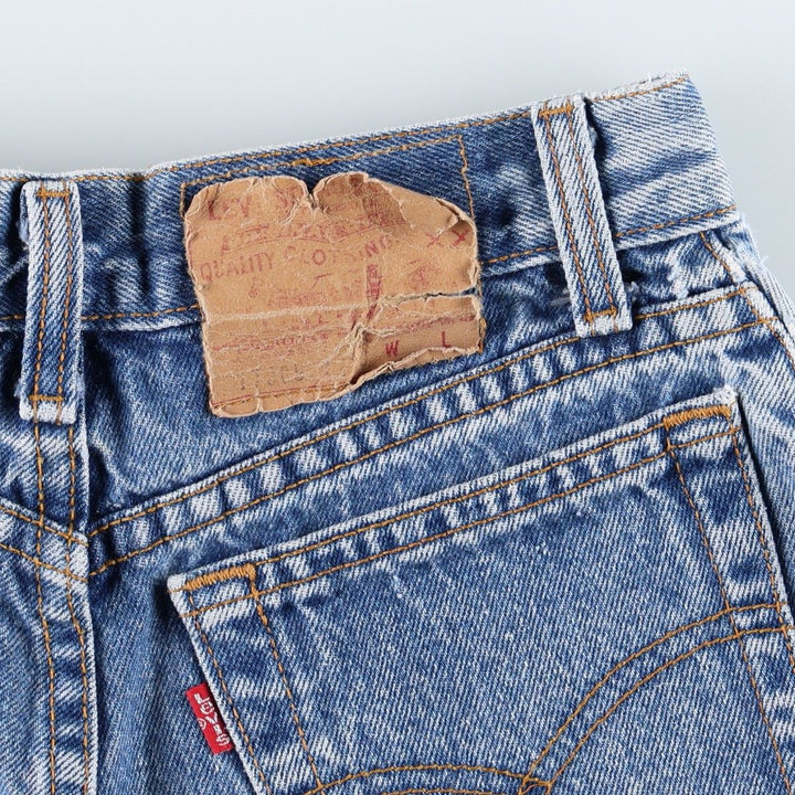 1990'S Levi's 17505-1230 Cut-off Denim Shorts, Made in USA, Women's Size M (W26 equivalent), Vintage. cotton blue type Vintage Second Hand