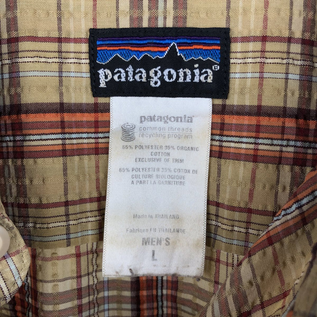 2000'S Patagonia Packerwear Shirt 53000S0 Check Pattern Seersucker Short Sleeve Poly-Cotton Shirt Men's Size L (approx.) polyester Beige type Vintage Second Hand