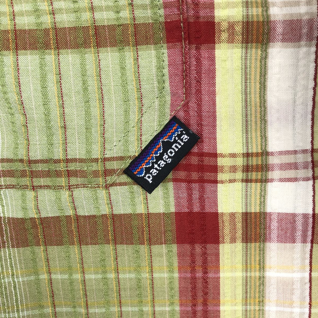 2000'S Patagonia Packerwear Shirt 52998S6 Seersucker Check Pattern Short Sleeve Poly-Cotton Shirt Men's Size M polyester green type yellow green Vintage Second Hand