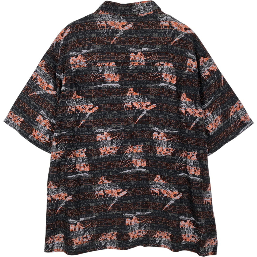 Harley-Davidson all-over print hidden button-down short-sleeved work shirt, boxy style, men's size XL equivalent. Rayon black type Vintage Second Hand