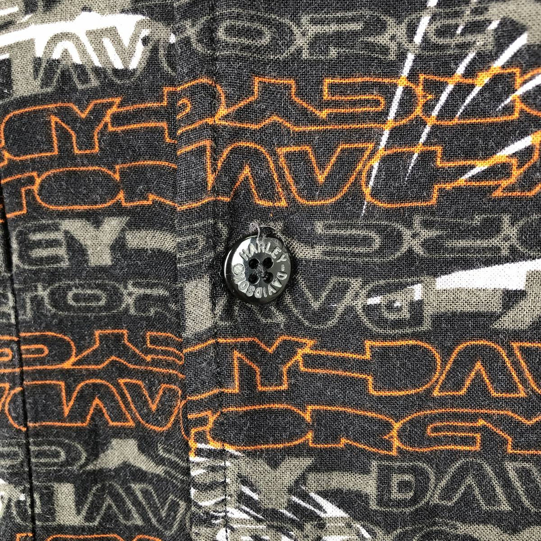 Harley-Davidson all-over print hidden button-down short-sleeved work shirt, boxy style, men's size XL equivalent. Rayon black type Vintage Second Hand