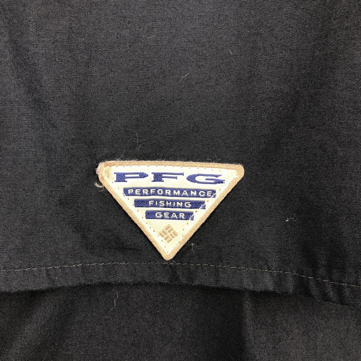 Columbia PFG OMNI-SHADE Omni-Shade Short-Sleeve Fishing Shirt with Concealed Button-Down, Men's Size XL (approx.) cotton black type Vintage Second Hand