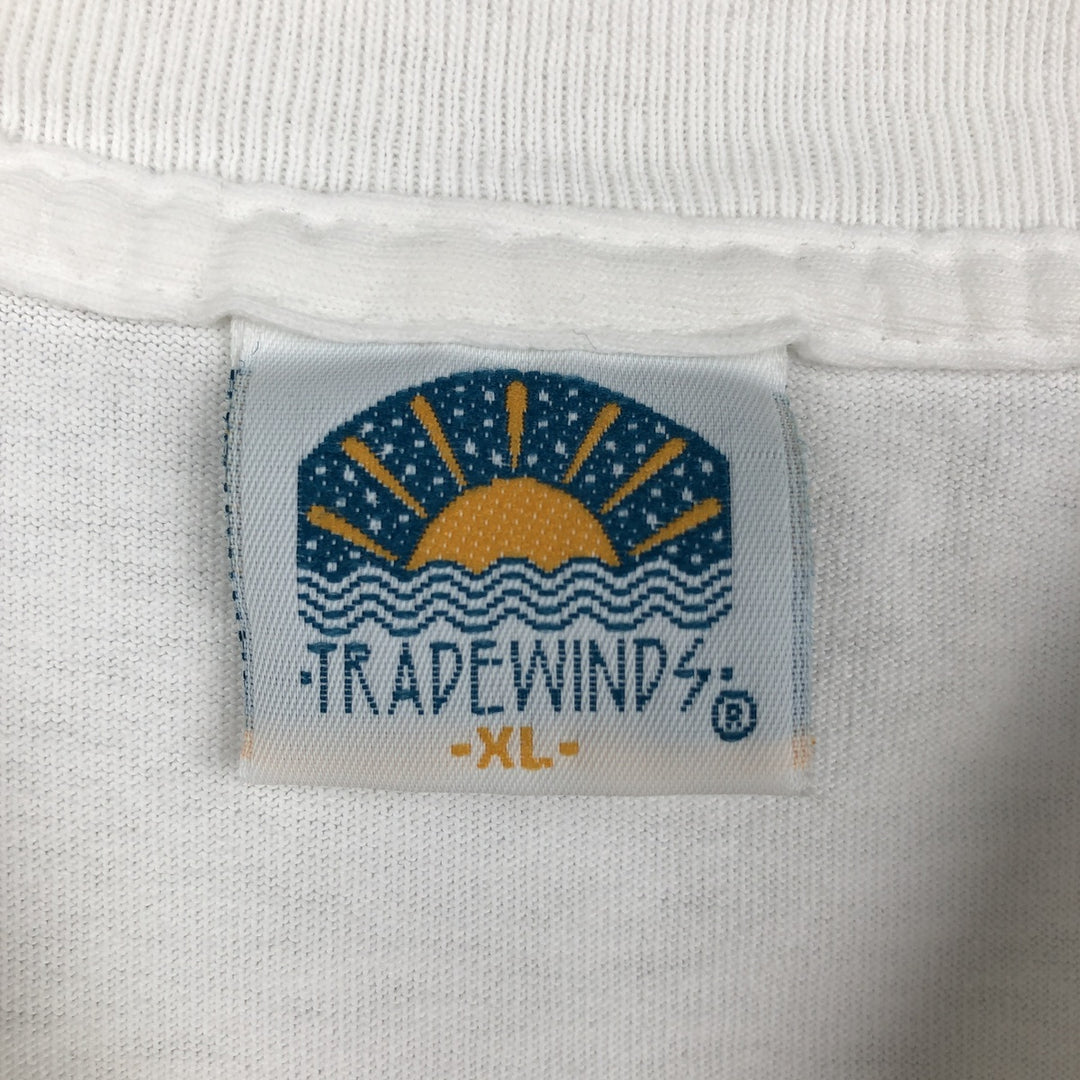 90'S TRADEWINDS Camo Pattern Animal T-Shirt, Made in USA, Men's XL equivalent, Vintage cotton white type Vintage Second Hand