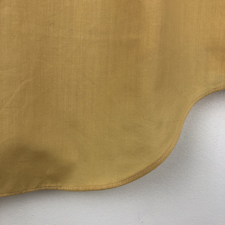 1970'S Marlboro Long-Sleeve Poly-Cotton Shirt, Men's Size XL (Equivalent), Vintage polyester yellow type Vintage Second Hand