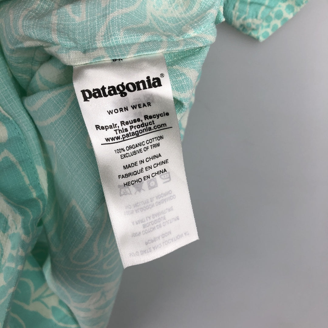 Patagonia 52566SP18 All-over print open collar Hawaiian Aloha shirt, boxy style, men's size L equivalent. Organic cotton turquoise blue Vintage Second Hand
