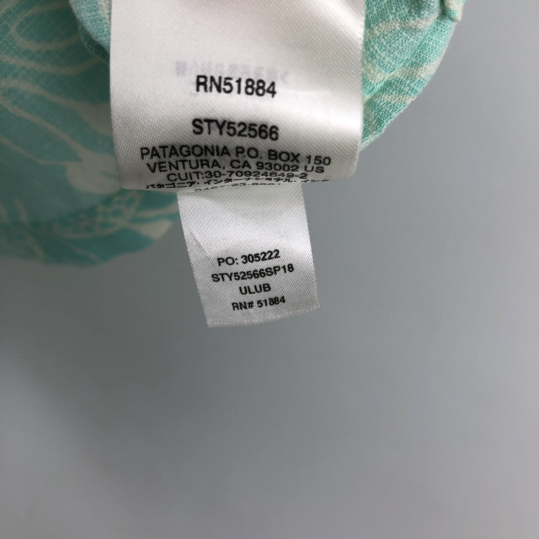 Patagonia 52566SP18 All-over print open collar Hawaiian Aloha shirt, boxy style, men's size L equivalent. Organic cotton turquoise blue Vintage Second Hand