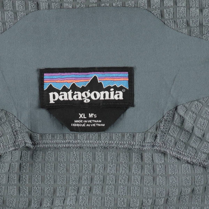 Patagonia R1 Tech Face Jacket 83580SP23 Softshell Jacket, Men's XL equivalent. polyester gray type Vintage Second Hand