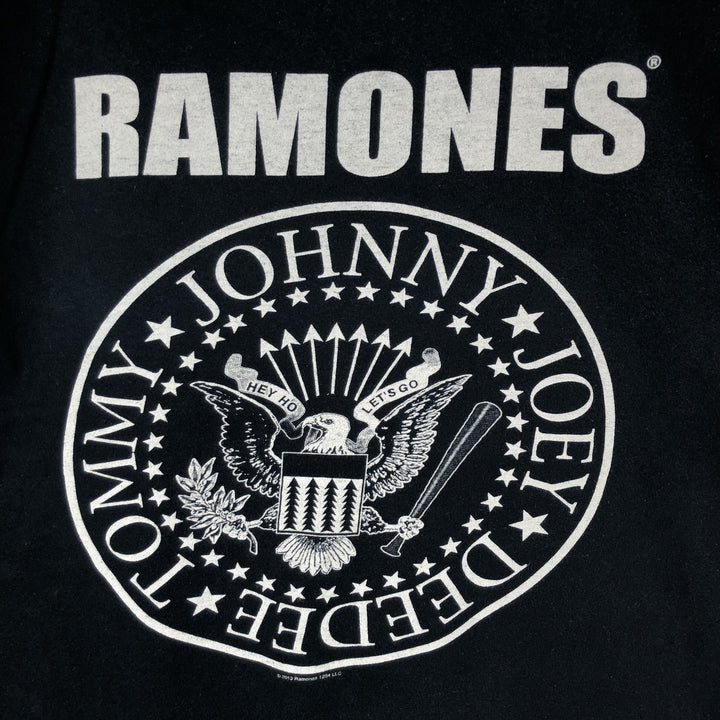RAMONES Band T-shirt, Men's L size cotton black type Vintage Second Hand