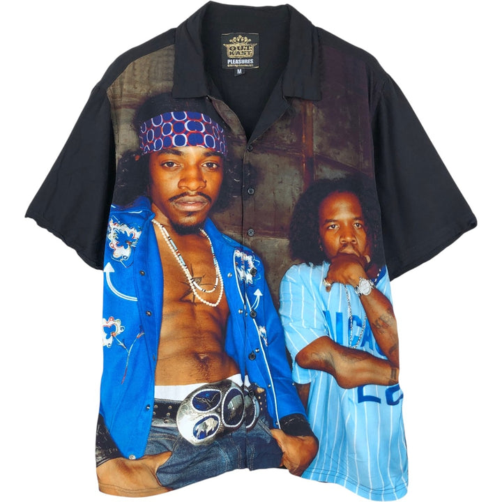 PLEASURES All-over print open-collar short-sleeved rayon shirt, men's size M. Rayon black type Vintage Second Hand