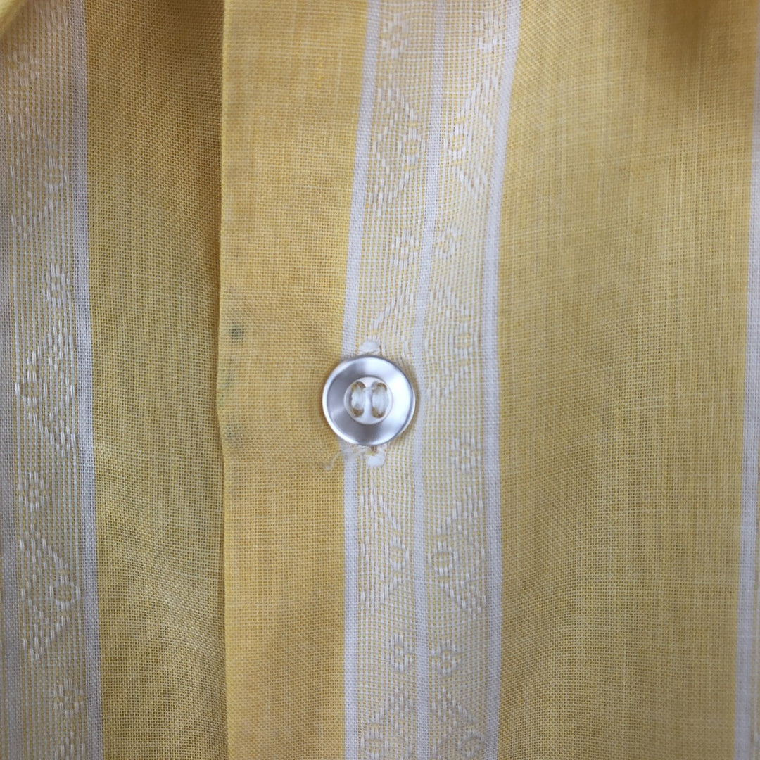 70'S Arrow Stripe Pattern Short-Sleeve Poly-Cotton Shirt, Made in USA, Men's XL Equivalent, Vintage polyester yellow type Vintage Second Hand