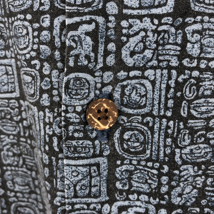 90s-00'S L.L.Bean SLIGHTLY FITTED all-over print short-sleeved open-collar cotton shirt, boxy style, men's size M. cotton navy blue type Vintage Second Hand