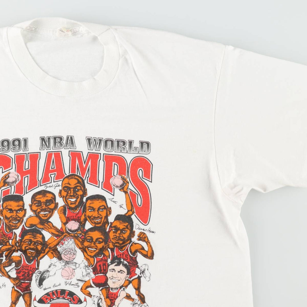 90'S Screen Stars NBA Chicago Bulls Sports Print T-Shirt, Men's Size M (approx.), Vintage unclear white type Vintage Second Hand