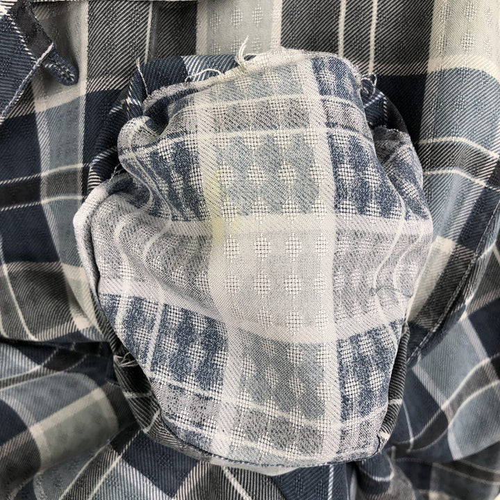 Tommy Bahama short-sleeved open-collar silk shirt with check pattern, boxy fit, men's size M. silk navy blue type Vintage Second Hand