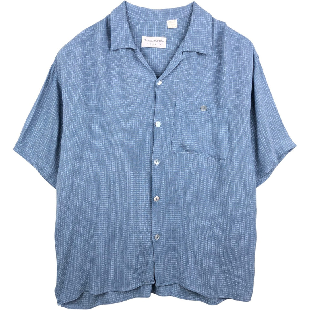MICHAEL BRANDON Resort Check Pattern Short-Sleeve Open Collar Rayon Shirt, Boxy Shirt, Made in USA, Men's XL Equivalent Rayon Blue type light blue Vintage Second Hand