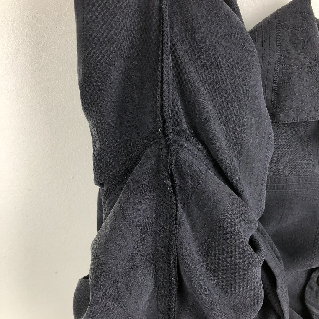 Tommy Bahama RELAX all-over pineapple pattern short-sleeved open-collar silk shirt, boxy fit, men's size L. silk black type Vintage Second Hand