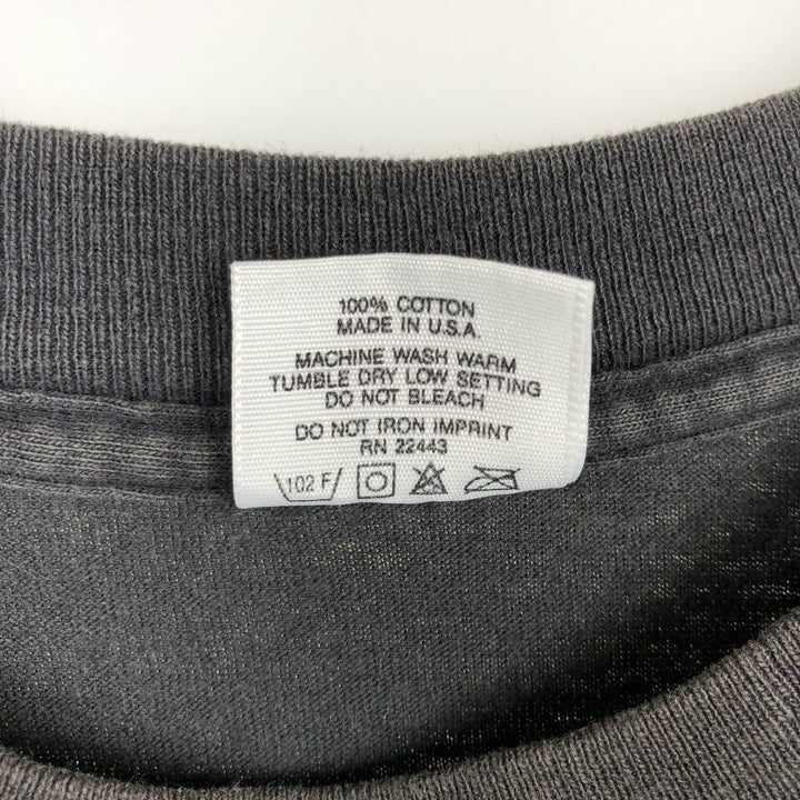90'S Quiksilver surf/skate t-shirt, made in USA, men's size L equivalent, vintage. cotton black type Vintage Second Hand