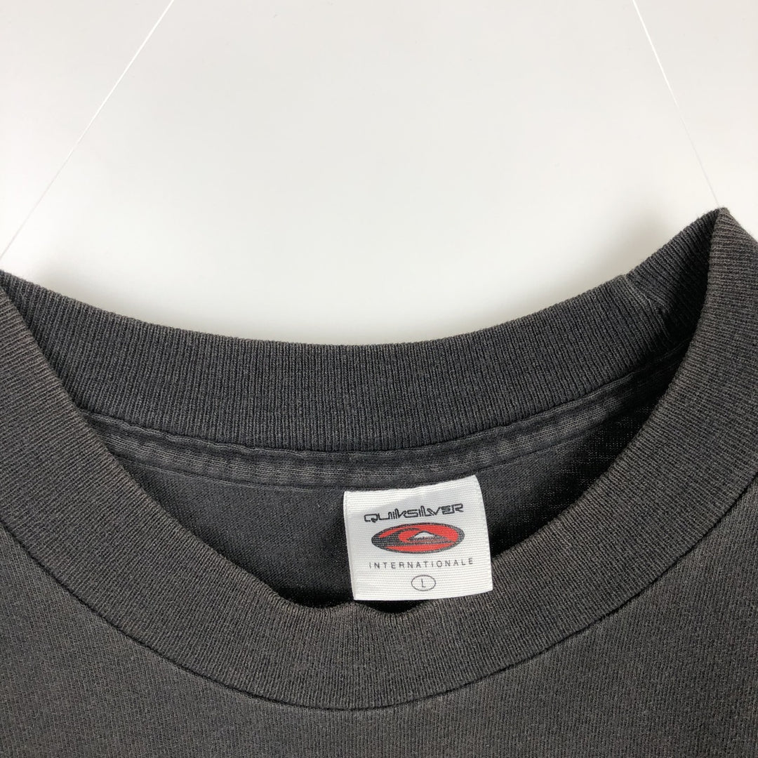 90'S Quiksilver surf/skate t-shirt, made in USA, men's size L equivalent, vintage. cotton black type Vintage Second Hand
