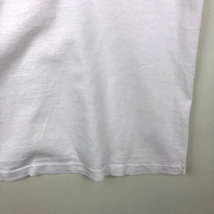 1990'S Art Gallery of Ontario AGO HENRY MOORE Art T-shirt, Made in Canada, Men's XL equivalent, Vintage cotton white type Vintage Second Hand