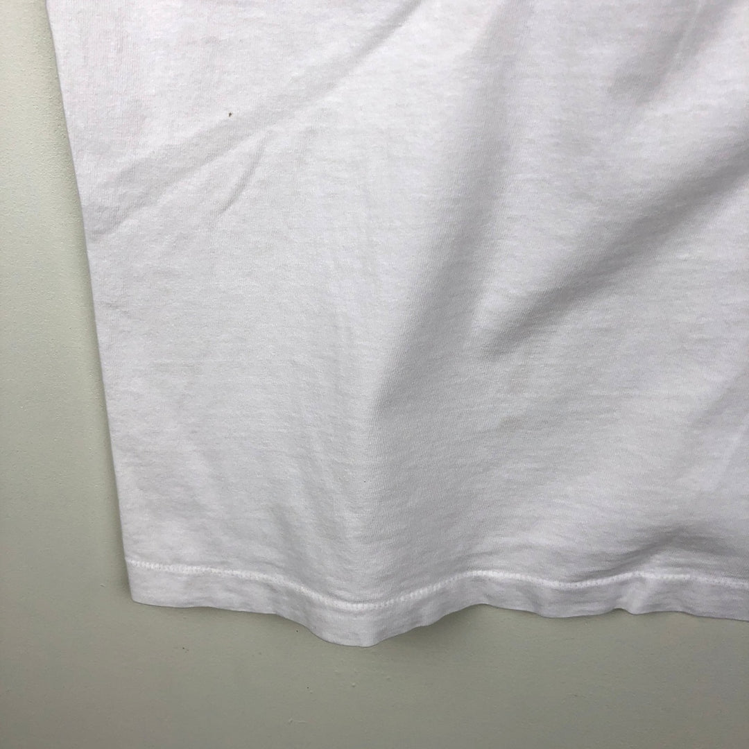 1990'S Art Gallery of Ontario AGO HENRY MOORE Art T-shirt, Made in Canada, Men's XL equivalent, Vintage cotton white type Vintage Second Hand