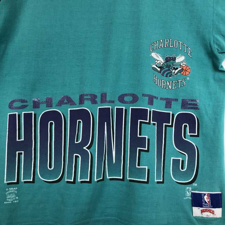 90'S Nutmeg Mills NBA Charlotte Hornets sports print T-shirt, men's size M (approx.) cotton Emerald green Vintage Second Hand