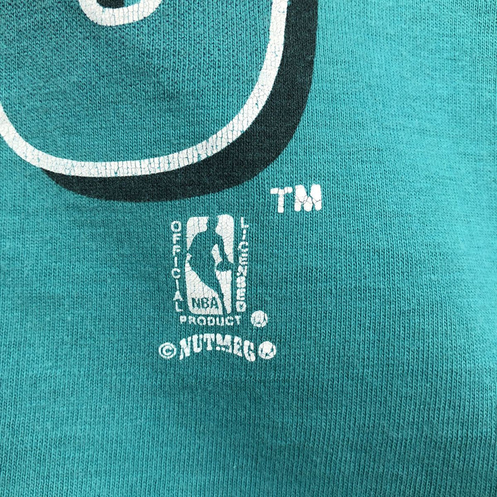90'S Nutmeg Mills NBA Charlotte Hornets sports print T-shirt, men's size M (approx.) cotton Emerald green Vintage Second Hand