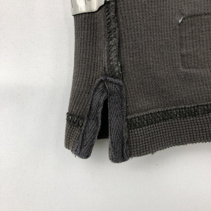 Carhartt Henley Neck Thermal Long T-Shirt, Men's Size Medium cotton Khaki type Vintage Second Hand