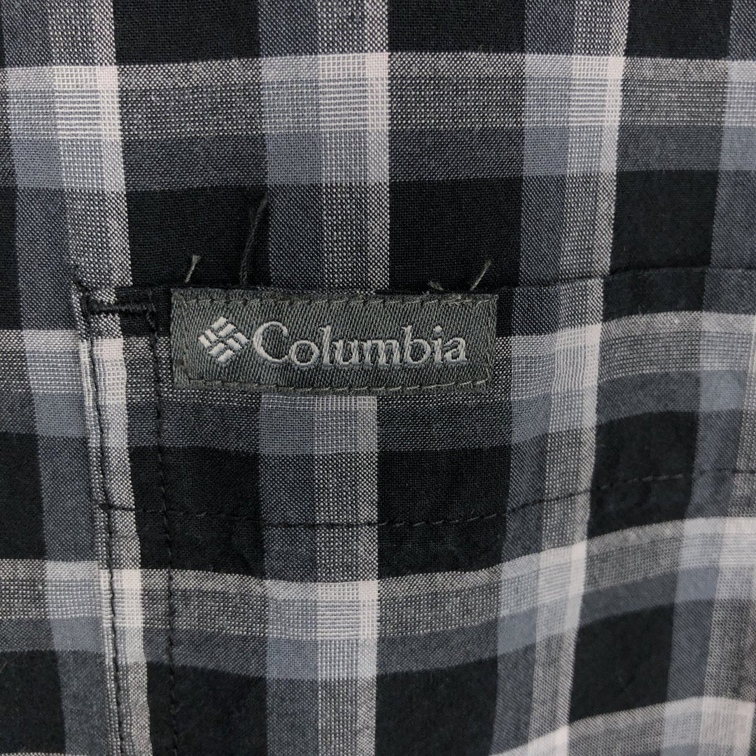Columbia Long-Sleeve Button-Down Check Shirt, Men's Size M (approx.) cotton black type Vintage Second Hand