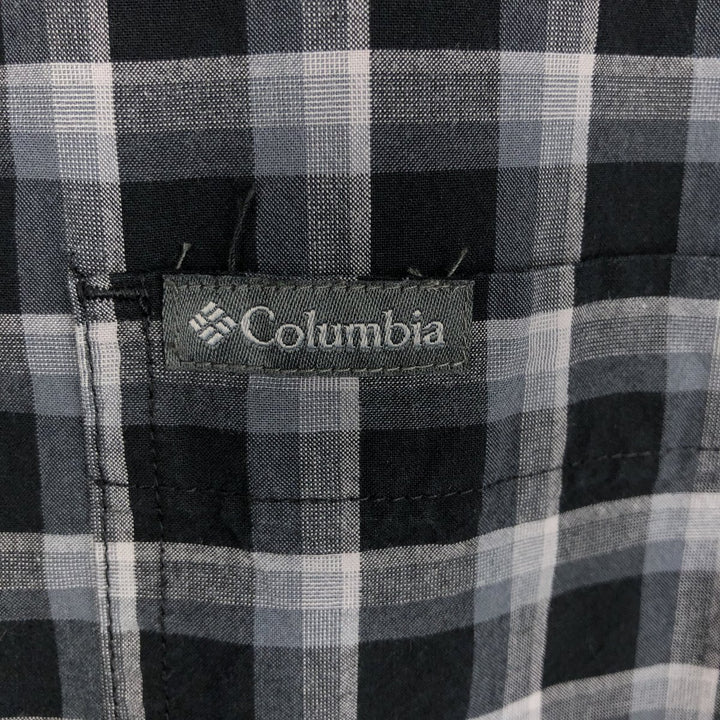 Columbia Long-Sleeve Button-Down Check Shirt, Men's Size M (approx.) cotton black type Vintage Second Hand