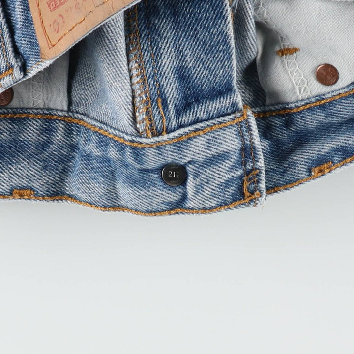 1990'S Levi's 505 Regular Fit Straight Leg Tapered Denim Pants, Made in Canada, Men's Size W33 (approx.), Vintage cotton blue type Vintage Second Hand