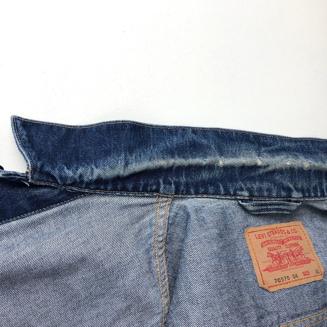 2000'S Levi's 70570-0602 Euro Model Denim Jacket, Men's Size XL (approx.) cotton blue type Vintage Second Hand