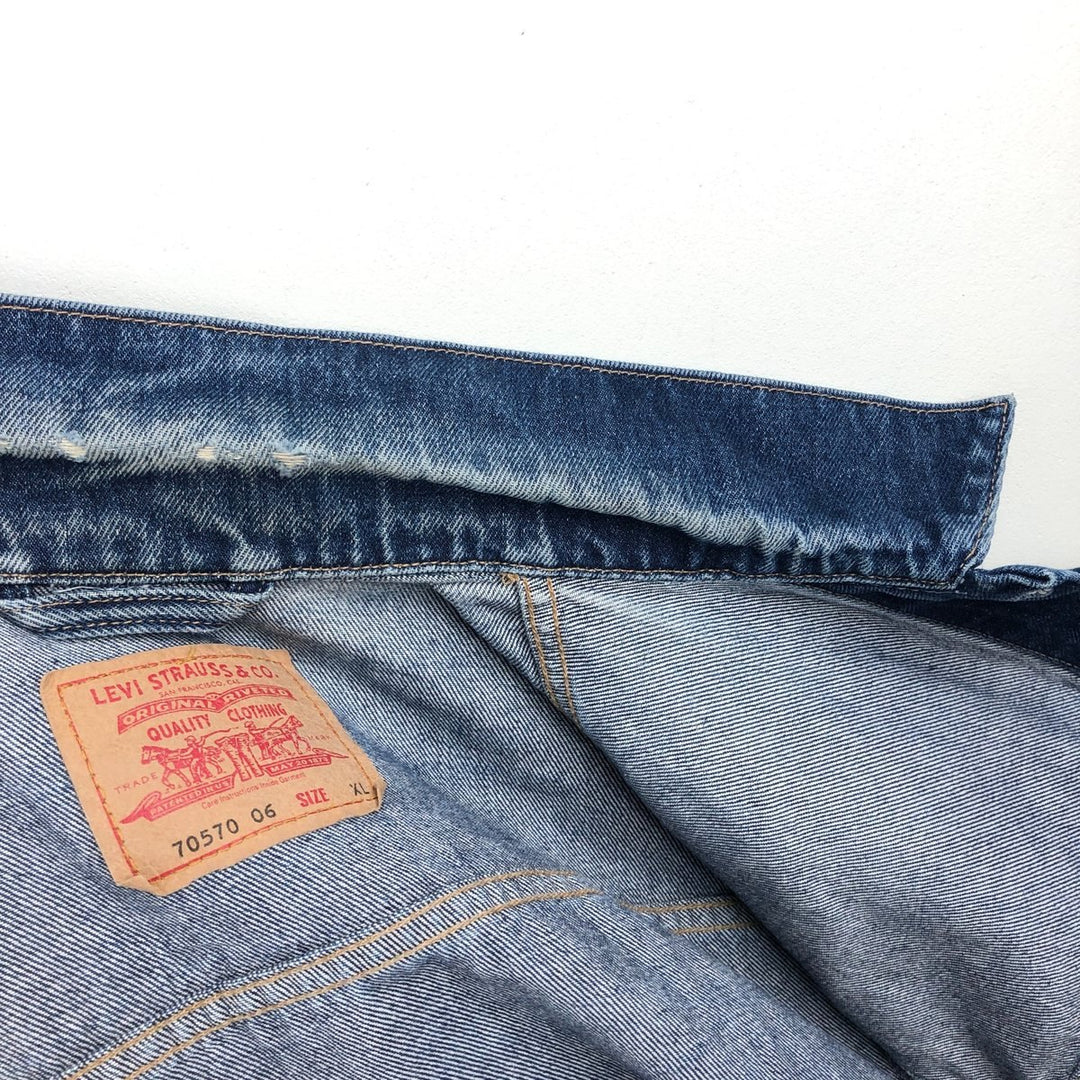 2000'S Levi's 70570-0602 Euro Model Denim Jacket, Men's Size XL (approx.) cotton blue type Vintage Second Hand