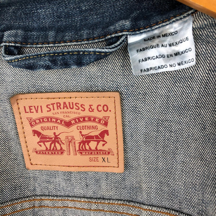 Levi's denim jacket, denim jacket, men's size XL cotton blue type Vintage Second Hand