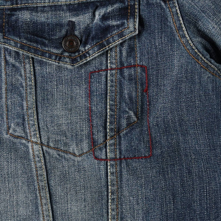 Levi's denim jacket with custom patches, men's size XL equivalent. cotton blue type Vintage Second Hand