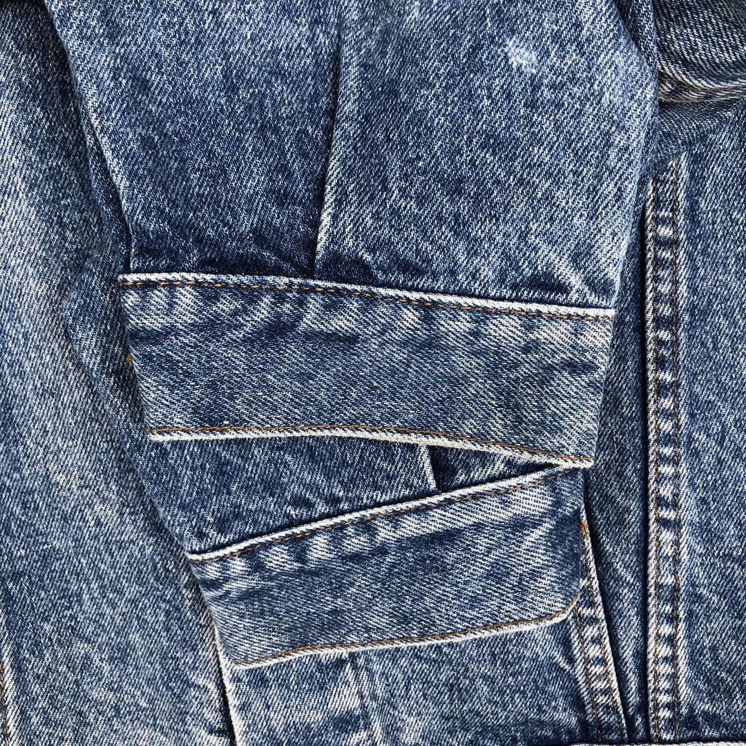 1990'S Wrangler Denim Jacket, Italian Made, Men's Size L (Equivalent), Vintage cotton blue type Vintage Second Hand