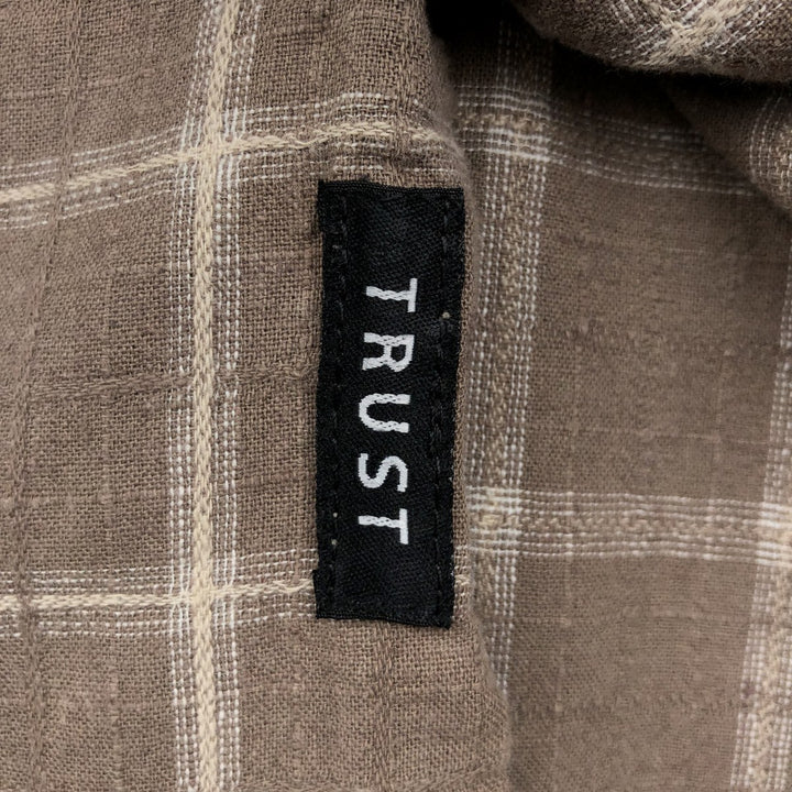 TRUST Check Pattern Short-Sleeve Open Collar Linen x Rayon Box Shirt (Men's XL equivalent) linen Beige type Vintage Second Hand