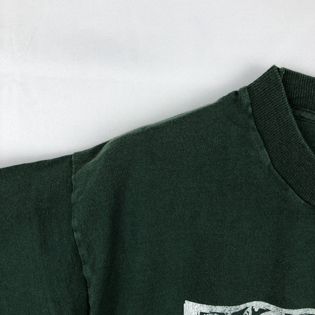 90'S Fruit of the Loom Art T-Shirt, Made in USA, Men's Size L (approx.), Vintage cotton Green type dark green Vintage Second Hand