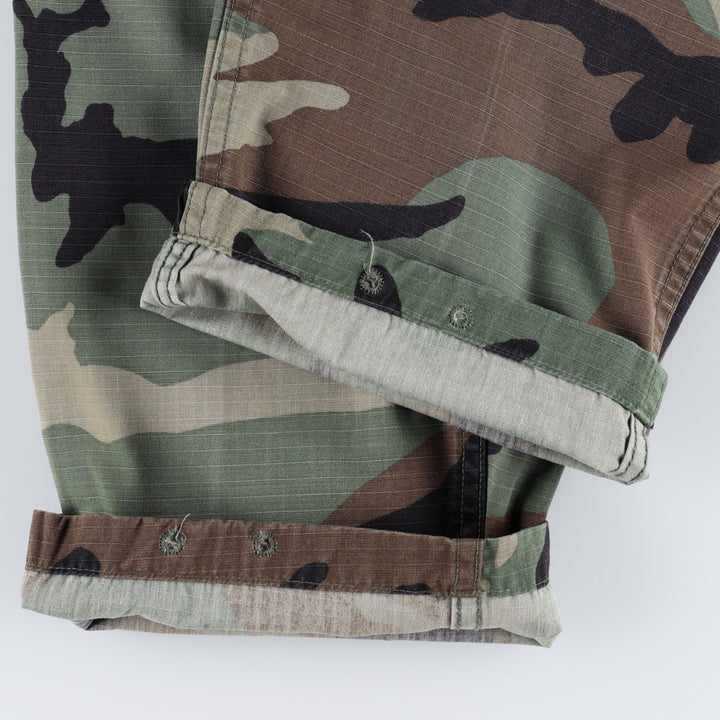 2000'S US Military Issue Camouflage Pattern Woodland Camo Ripstop Military Cargo Pants Combat Pants Made in USA MEDIUM-LONG cotton Khaki type Vintage Second Hand