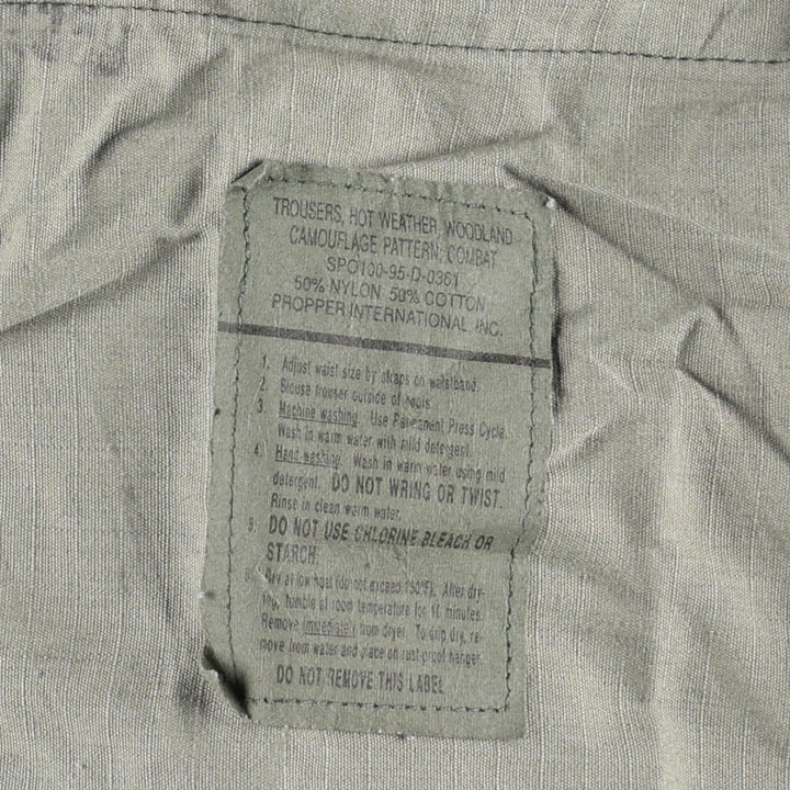 1990'S US Military Issue Camouflage Pattern Woodland Camo Ripstop Military Cargo Pants Combat Pants Made in USA MEDIUM-LONG Nylon Khaki type Vintage Second Hand