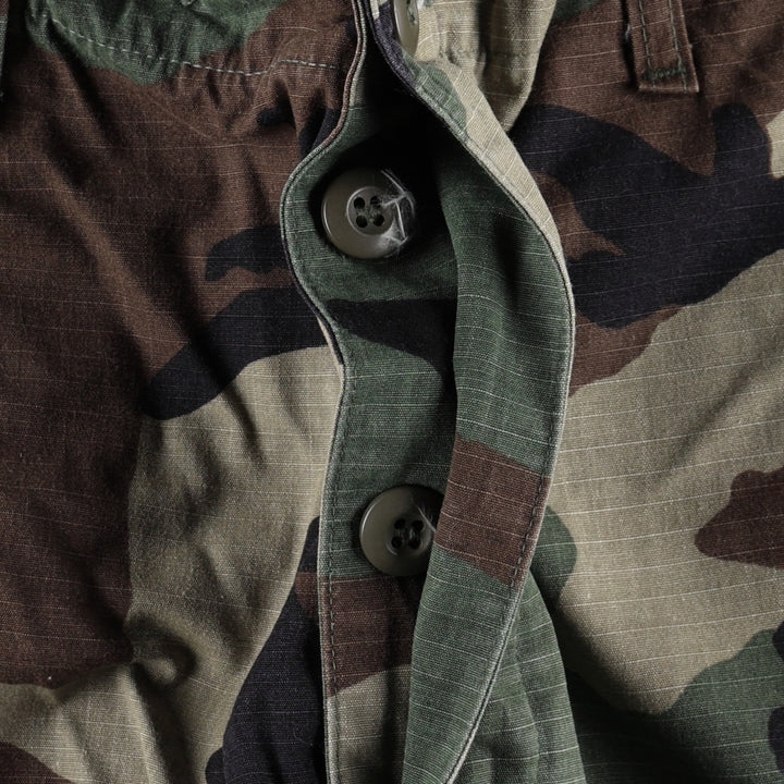 1990'S US Military Issue Camouflage Pattern Woodland Camo Ripstop Military Cargo Pants Combat Pants Made in USA MEDIUM-LONG Nylon Khaki type Vintage Second Hand