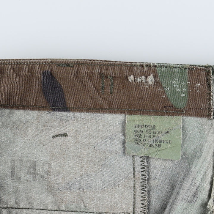 1980'S US Military Issue Woodland Camo Military Cargo Pants Combat Pants Made in USA MEDIUM-REGULAR Men's W35 equivalent cotton Khaki type Vintage Second Hand