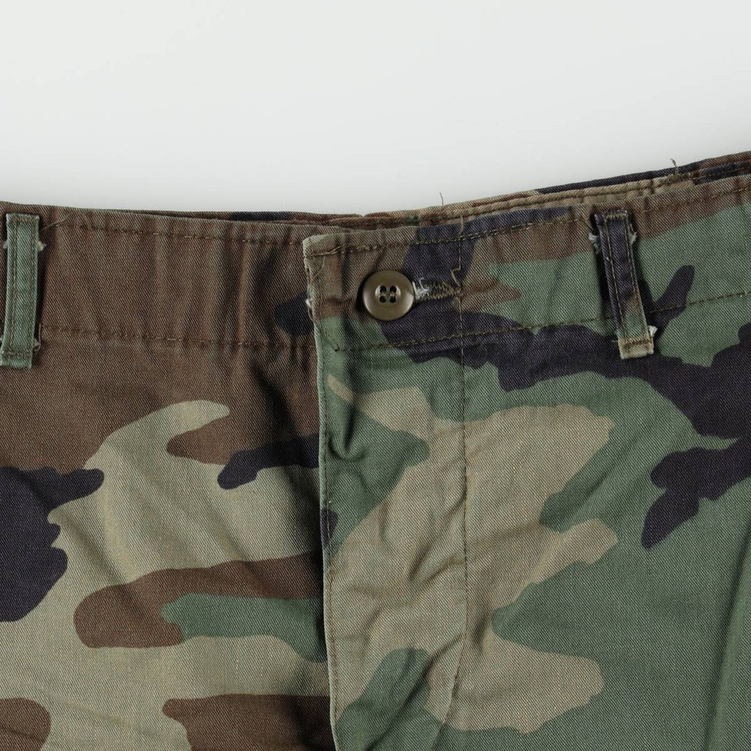 Civilian-made camouflage pattern woodland camo military cargo pants/combat pants, made in the USA, men's size W36 (approx.) cotton Khaki type Vintage Second Hand