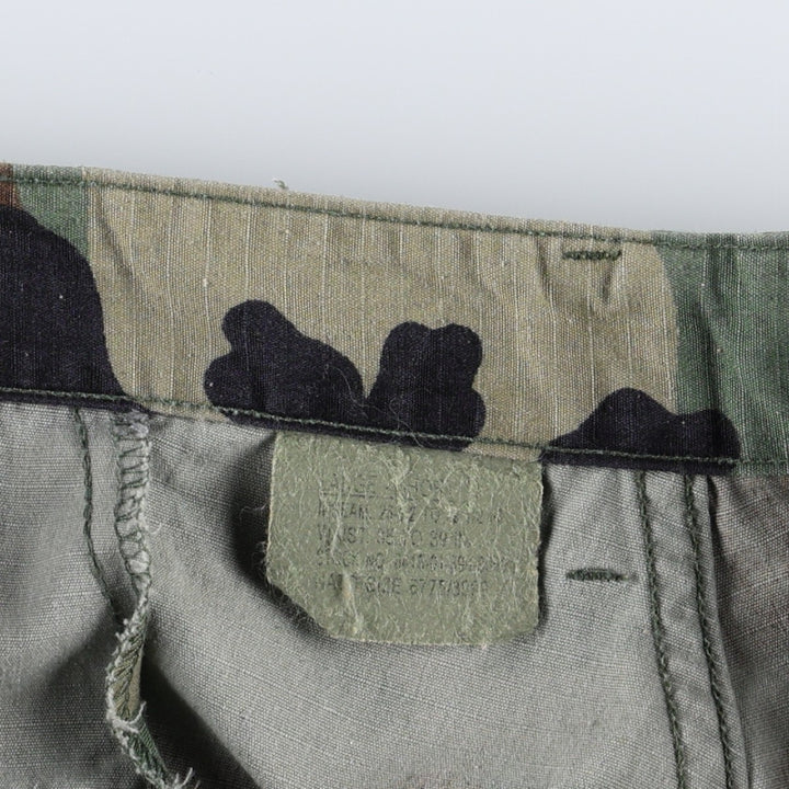 00'S US Military Genuine Camouflage Pattern Woodland Camo Ripstop Military Cargo Pants Combat Pants Made in USA LARGE-SHORT Nylon Khaki type Vintage Second Hand