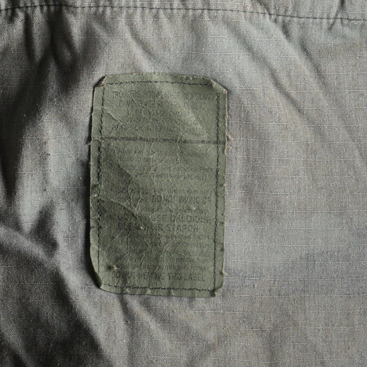 00'S US Military Genuine Camouflage Pattern Woodland Camo Ripstop Military Cargo Pants Combat Pants Made in USA LARGE-SHORT Nylon Khaki type Vintage Second Hand
