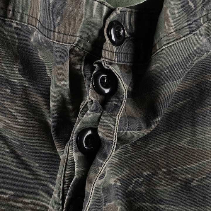ROTHCO (civilian brand) camouflage pattern tiger stripe camo military cargo pants, men's size W37 (approx.) cotton Khaki type Vintage Second Hand