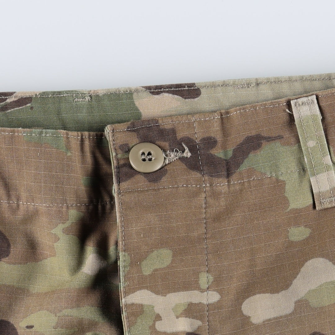 Genuine US military surplus Multicam camouflage pattern ripstop military cargo pants/combat pants, made in the USA, men's size W31 equivalent. Nylon Khaki type Vintage Second Hand